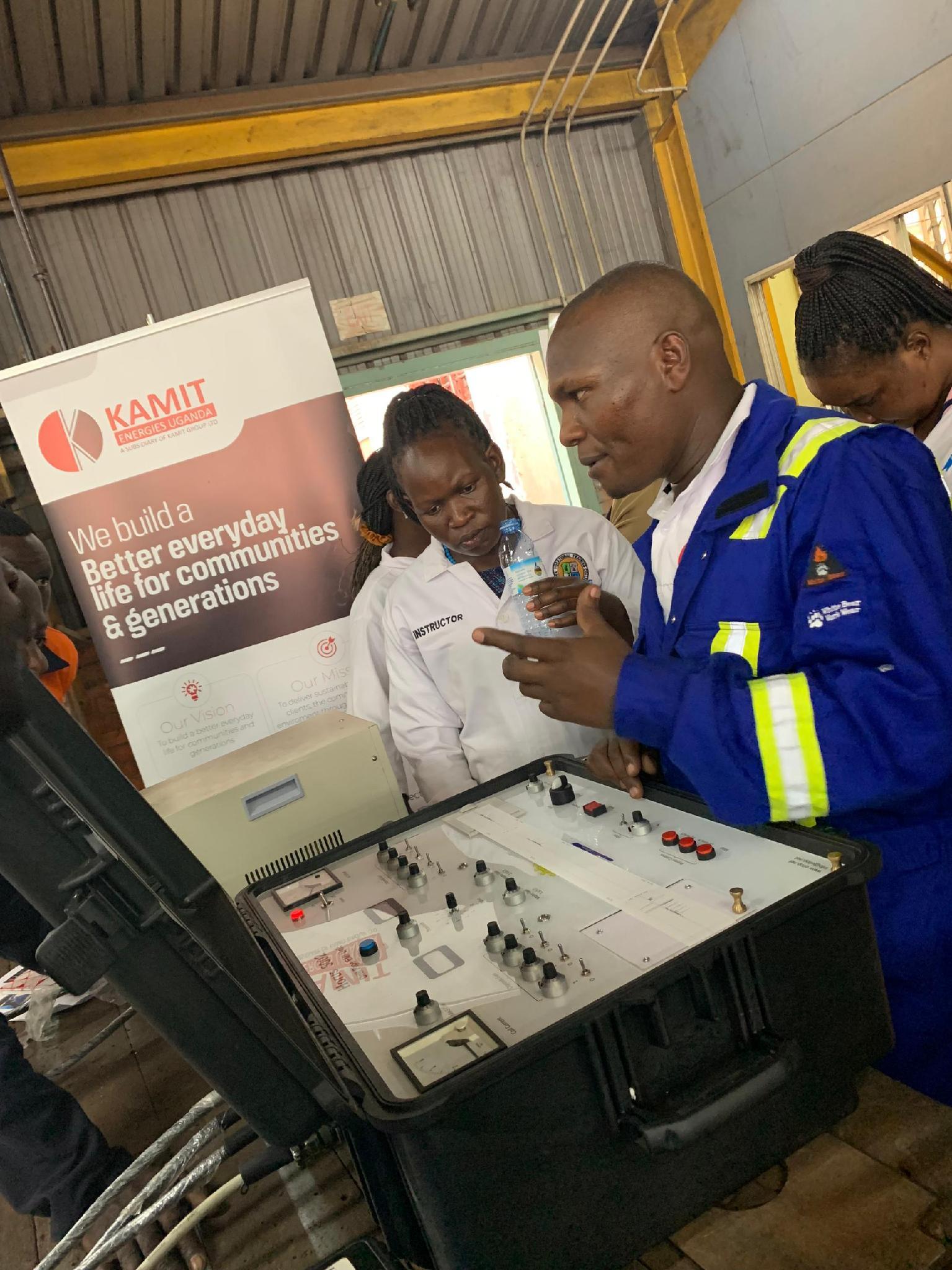 Hands-on pipe ultrasonic flaw detection workshop and student coaching